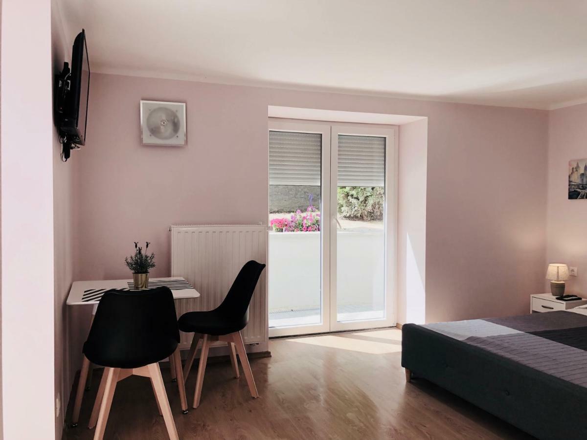 Apartament White Crow House Héviz Zewnętrze zdjęcie